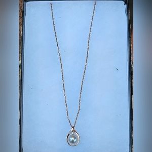 14k gold necklace 18in teardrop pearl and diamonds